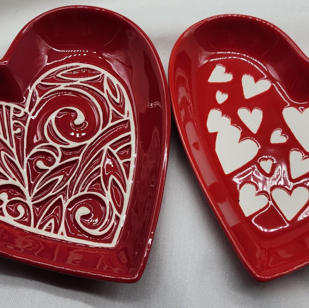 Pair of Ceramic Valentine Heart Candy Dishes
